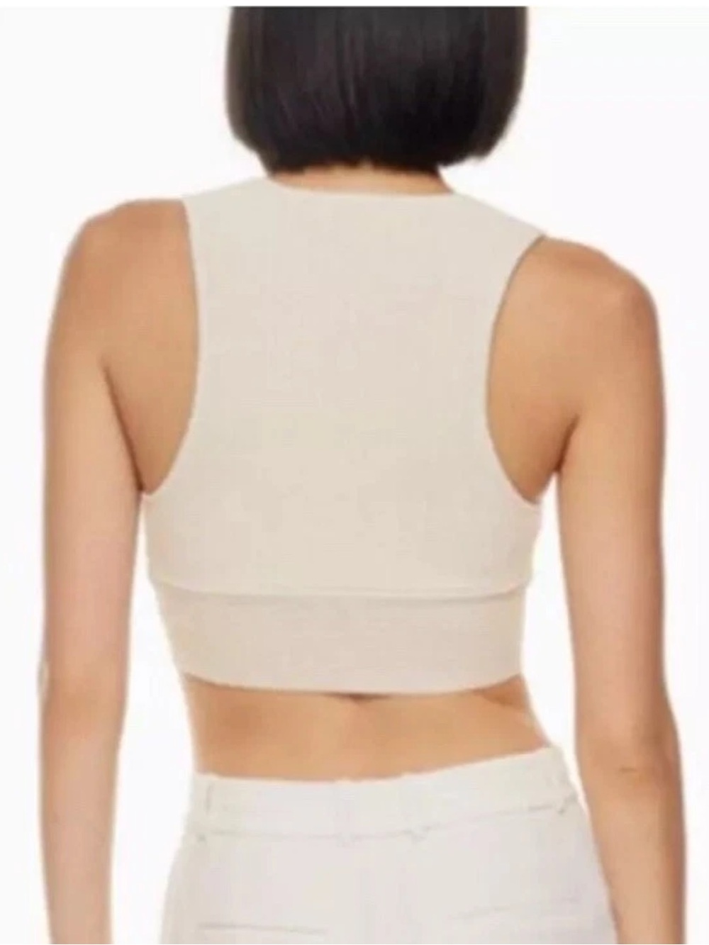 BABATON Aritzia Oatmeal Sculpt
Knit Deep V-Neck Cropped Fitted Ribbed Tank Top - Picture 2 of 8